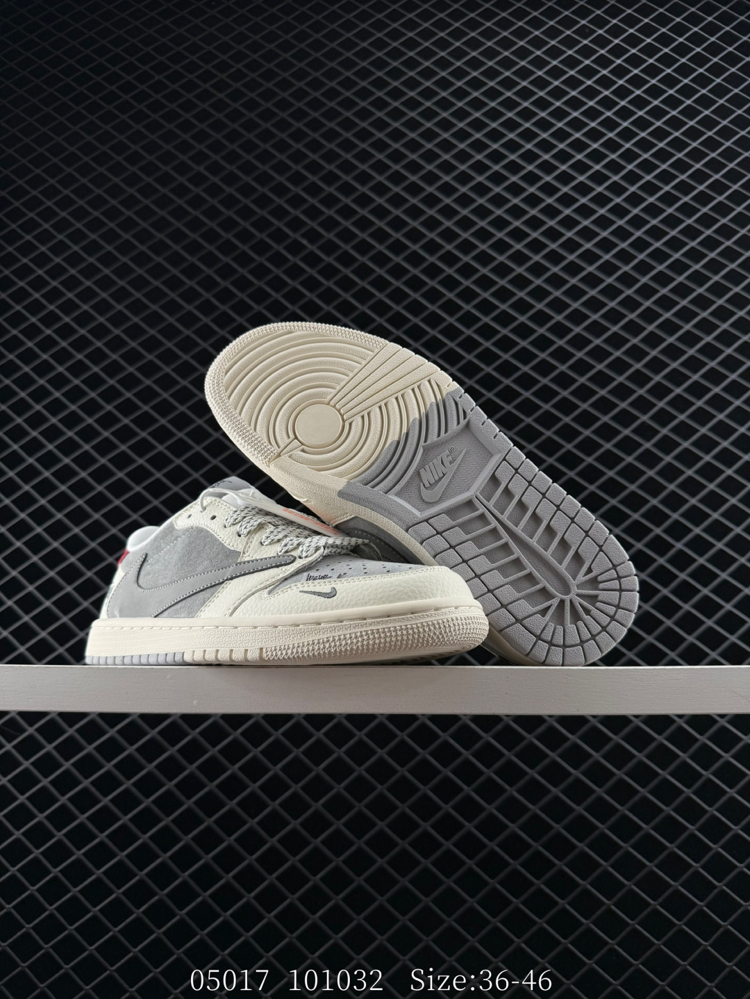 Travis Scott x Air Jordan 1 ” Reverse Mocha “